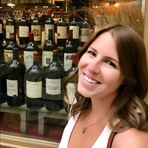 Meet your Posher, Ashley